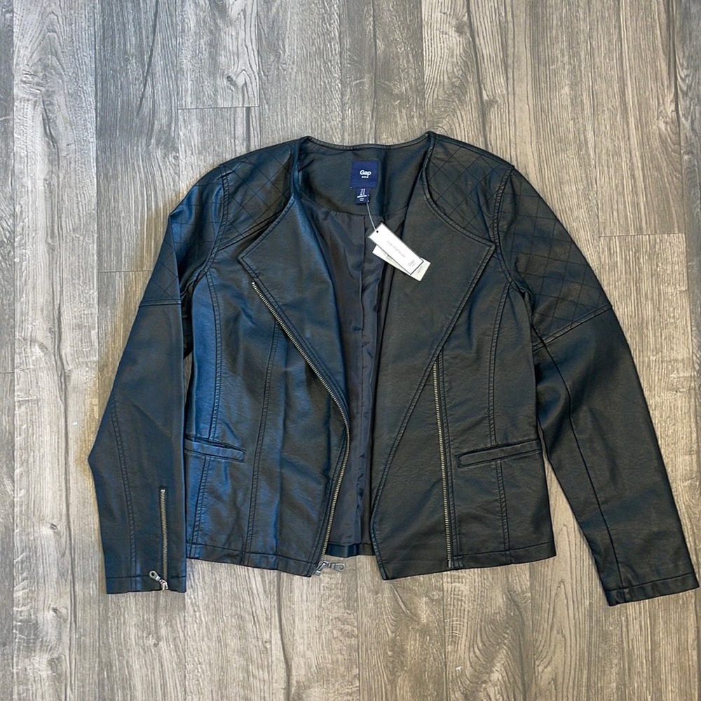 Black gap leather jacket size small